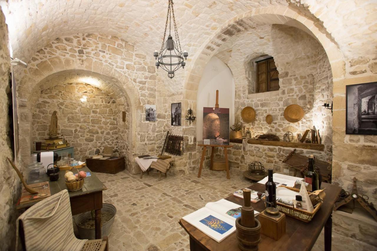 Case-Grotte Degli Avi, Esperienza Abitativa In Grotta Modica Eksteriør bilde